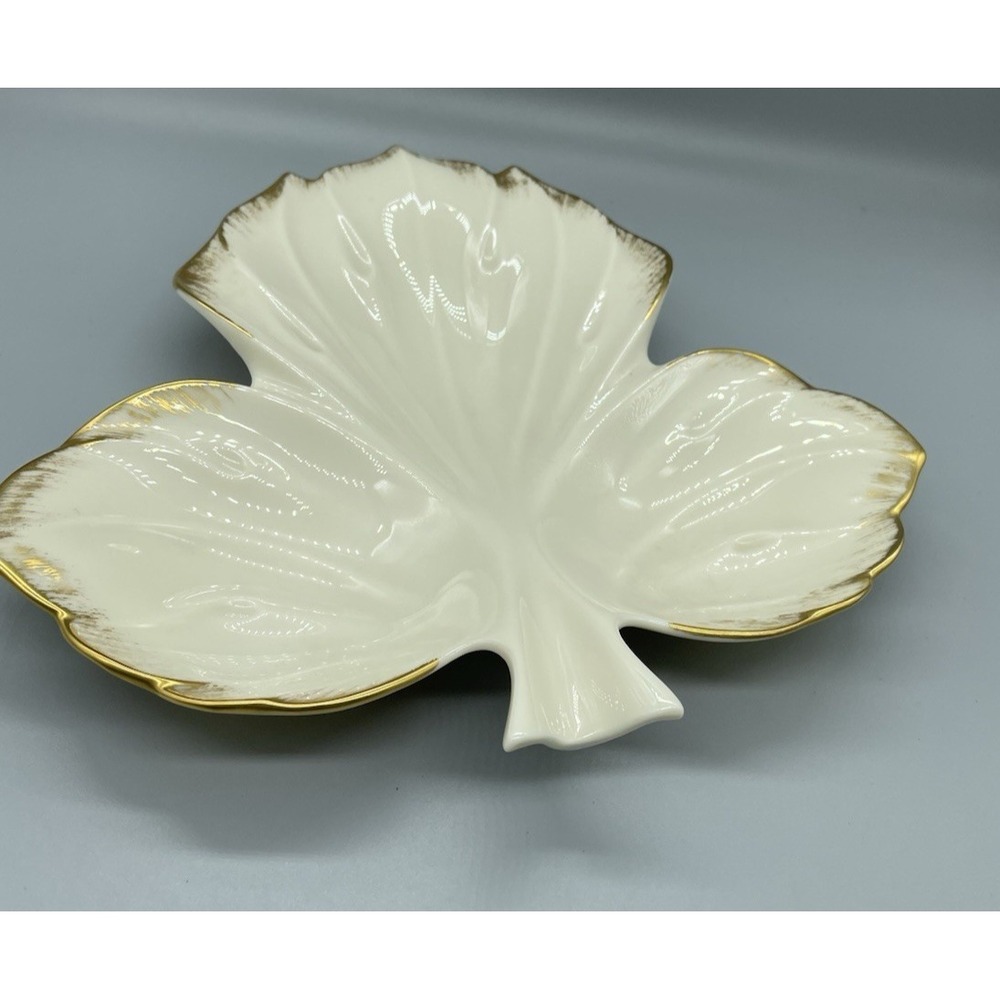 Lenox SYLVAN Collection LEAF Shaped TRINKET DISH Candy Dish Vintage GOLD USA